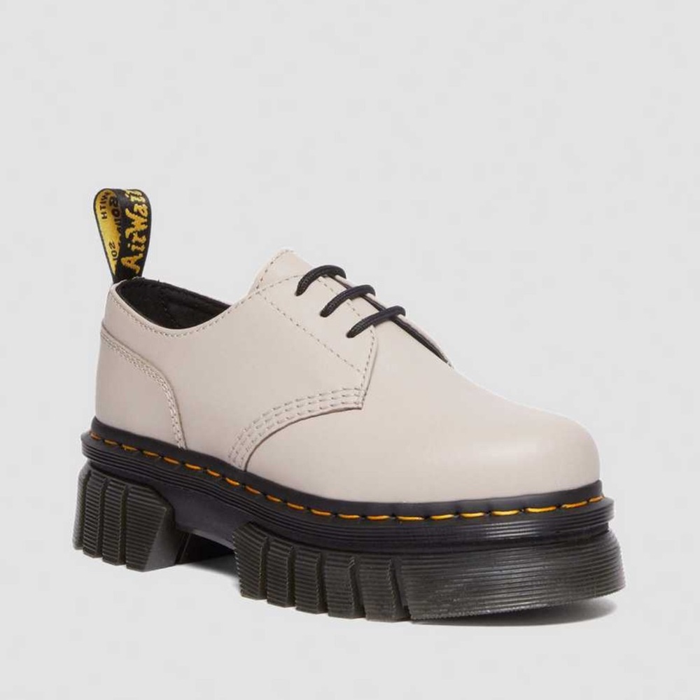 DR MARTEN